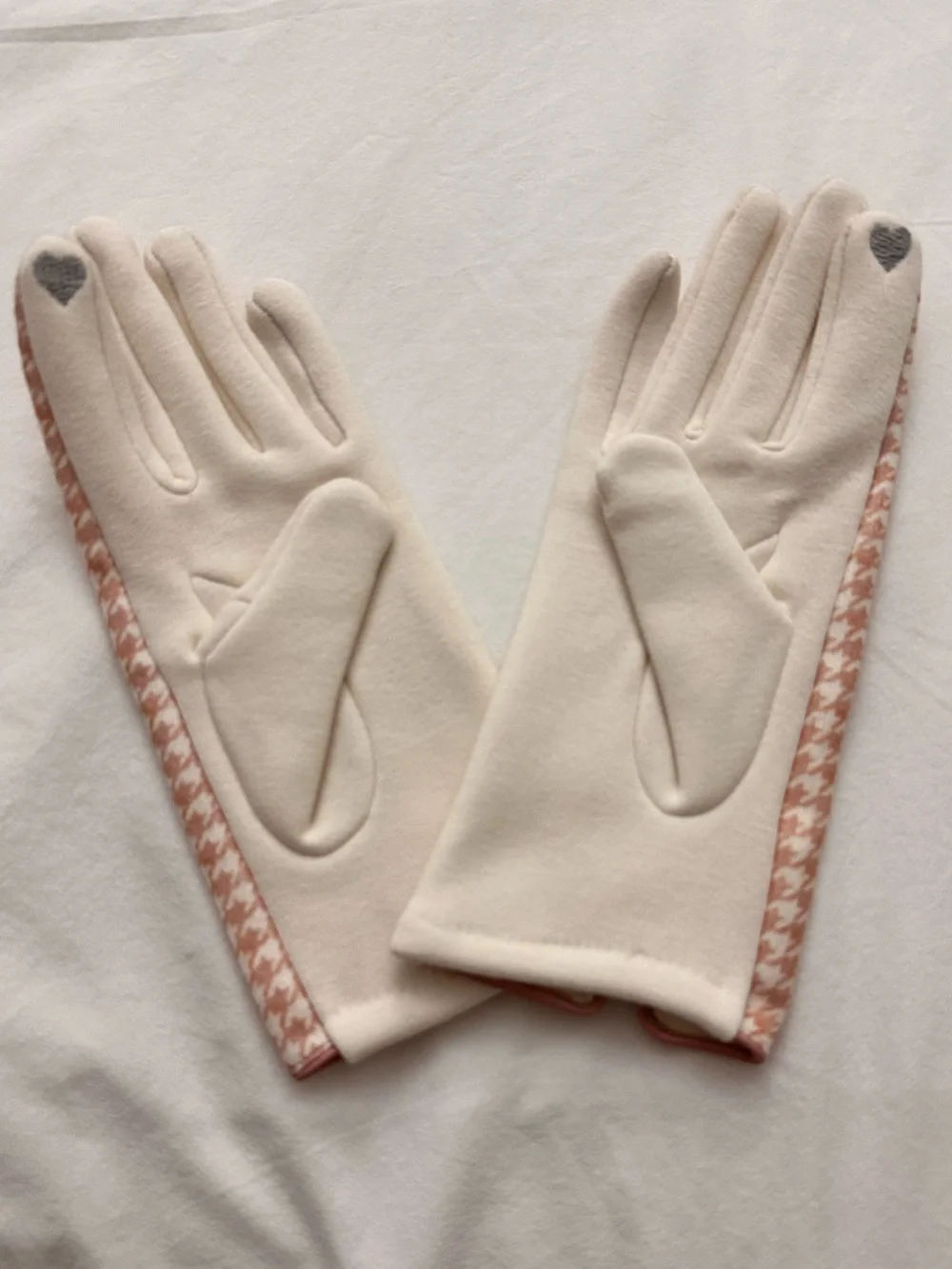 LC Lauren Conrad Cream and Dusty Pink Houndstooth Gloves